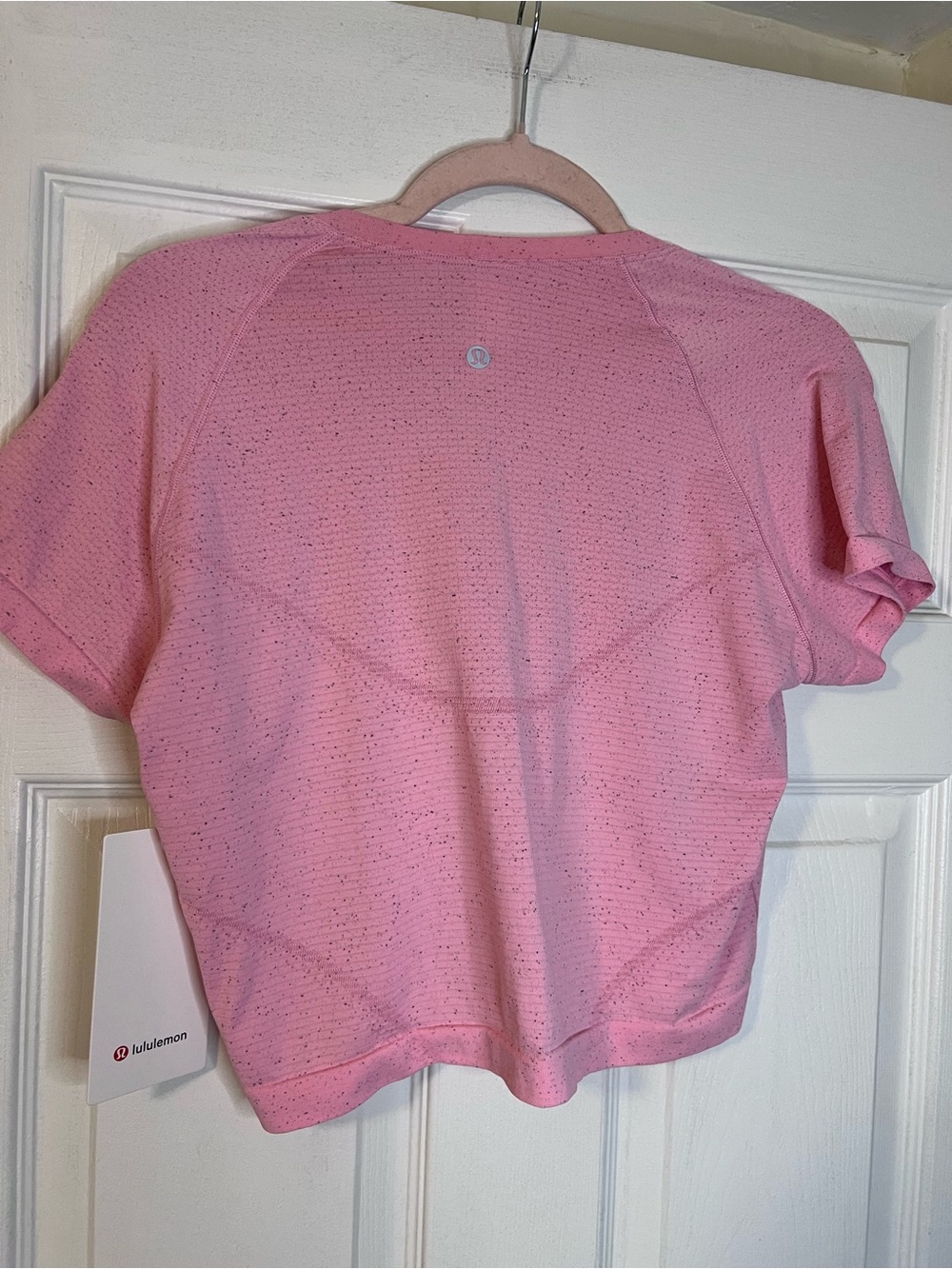 #600 Lululemon NWT Swiftly Tech Cropped Short Sleeve 2.0 Candy Cloud Multi Sz 12 - Picture 2 of 5